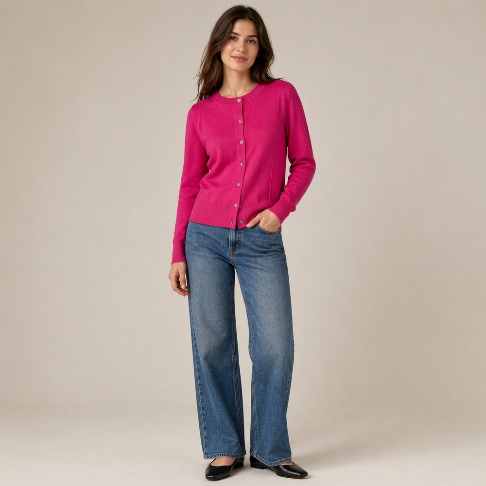 Banana Republic Womens XS Fuchsia Pink 100% Extra Fine Merino Wool Cardigan 2004